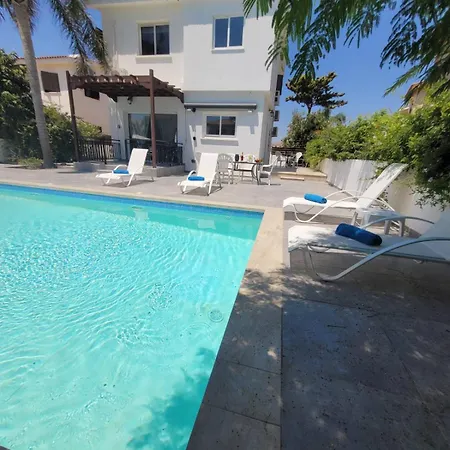 Marina Luxury - Aquamarine Villa Ajía Nápa